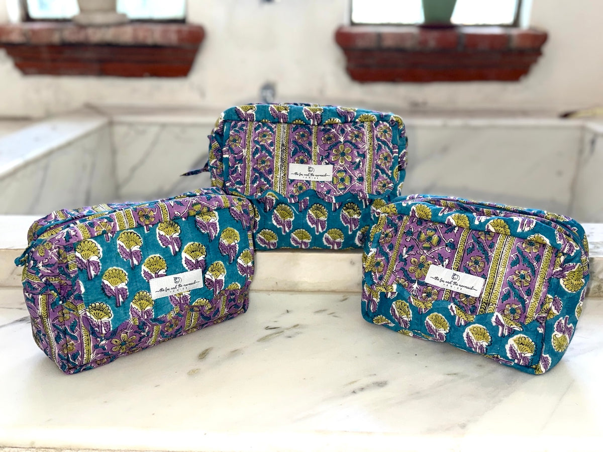 set of 3 nesting toiletry bags for travel and organizing
