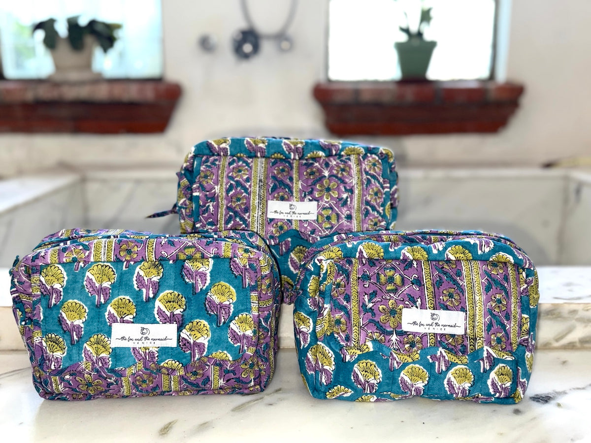 set of 3 s, m, l toiletry bags with waterproof lining