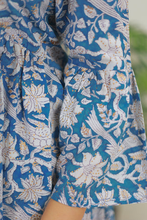 detail of sleeves - The Fox and the Mermaid