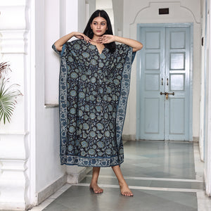 akrakh dabu kaftan - The Fox and the Mermaid